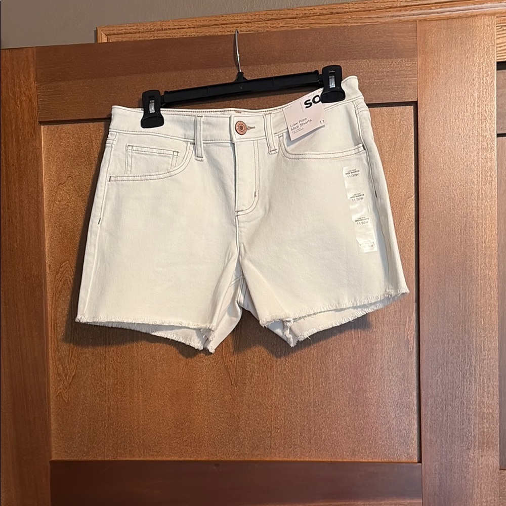 NWT SO CREAM Jean Shorts with Frayed hem